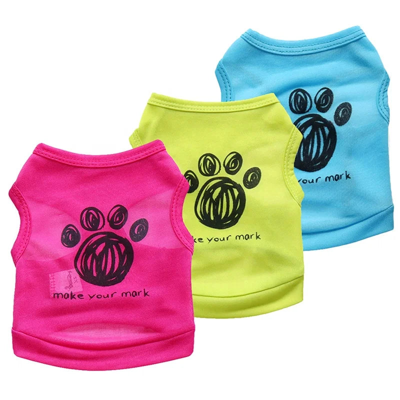 Cute Cartoon Graffiti Paws Printed Eco-Friendly Leisure Summer Vest for Dogs Breathable Polyester Fabric Hand Wash Spring