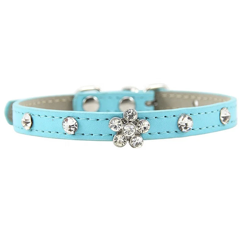 Modern Luxury Cat Collar for Small Dogs Elegant Bling-bling Rhinestone Cute Flower Decoration Solid Pattern Made of PU